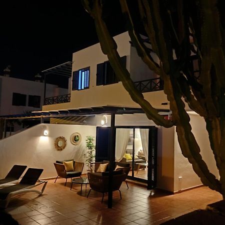 Villa Optimist Rubicon Piscina Climatizable, Frente Al Mar Playa Blanca  Exterior foto